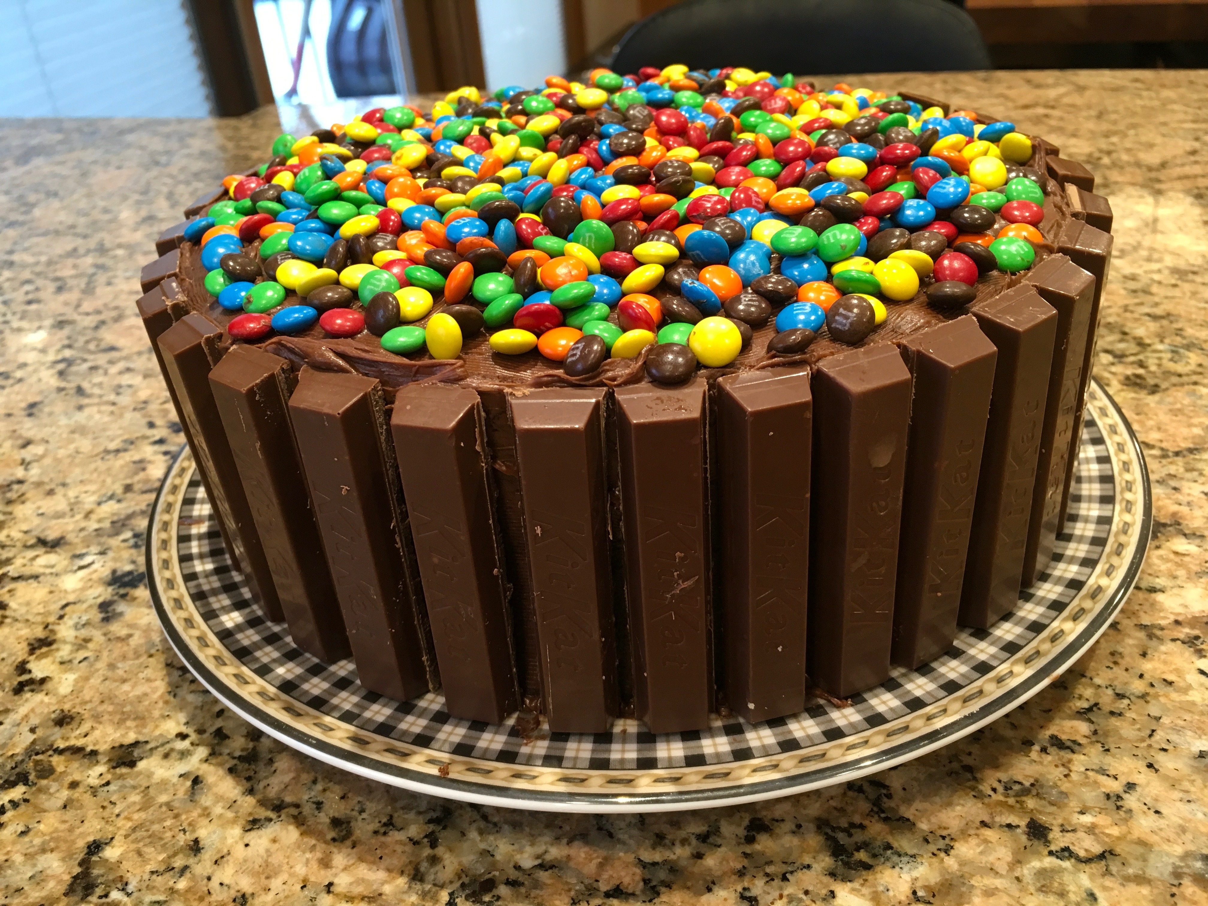 Kit Kat Cake